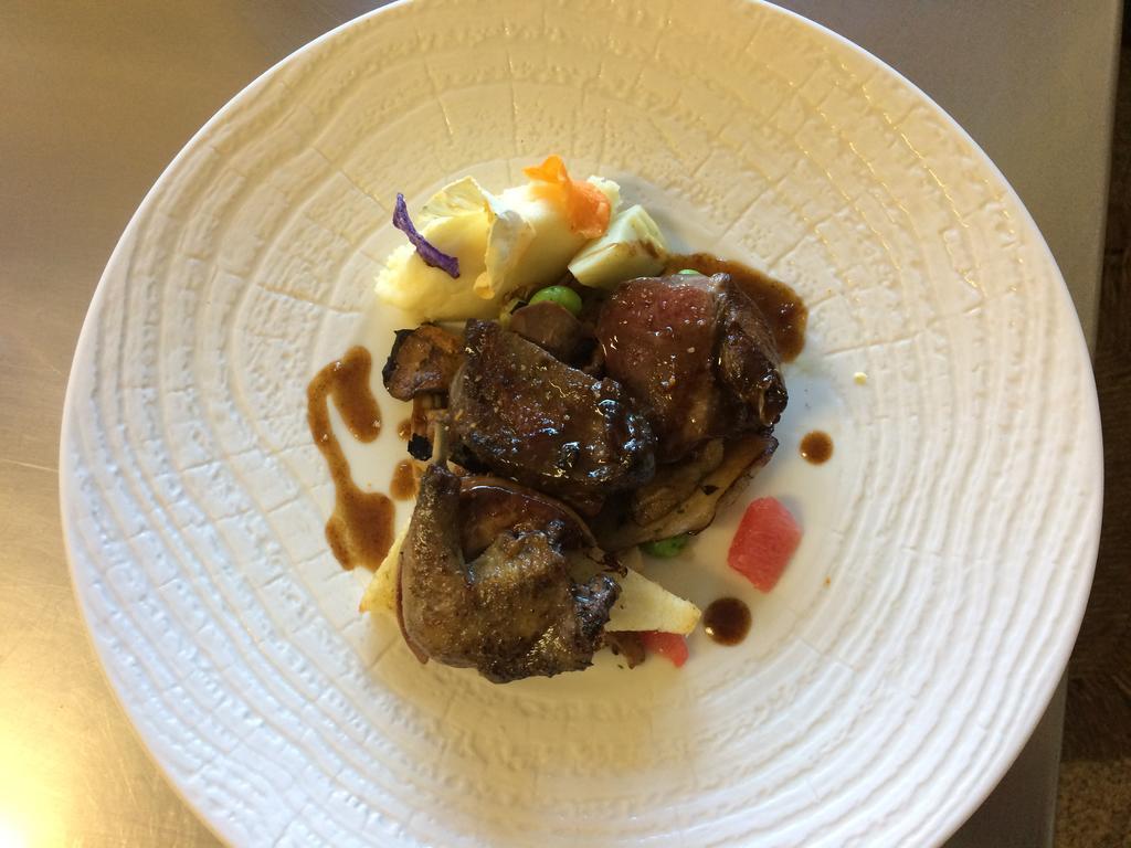 Le Poët-Laval Logis Hotel Les Hospitaliers מראה חיצוני תמונה