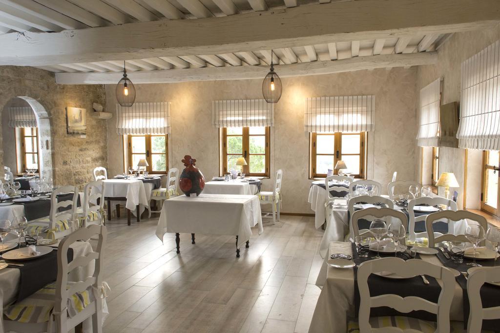Le Poët-Laval Logis Hotel Les Hospitaliers מראה חיצוני תמונה